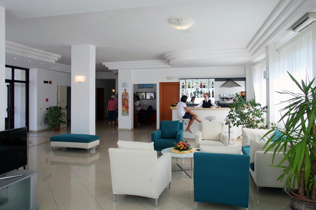 Bikini Hotel Vieste Eksteriør bilde
