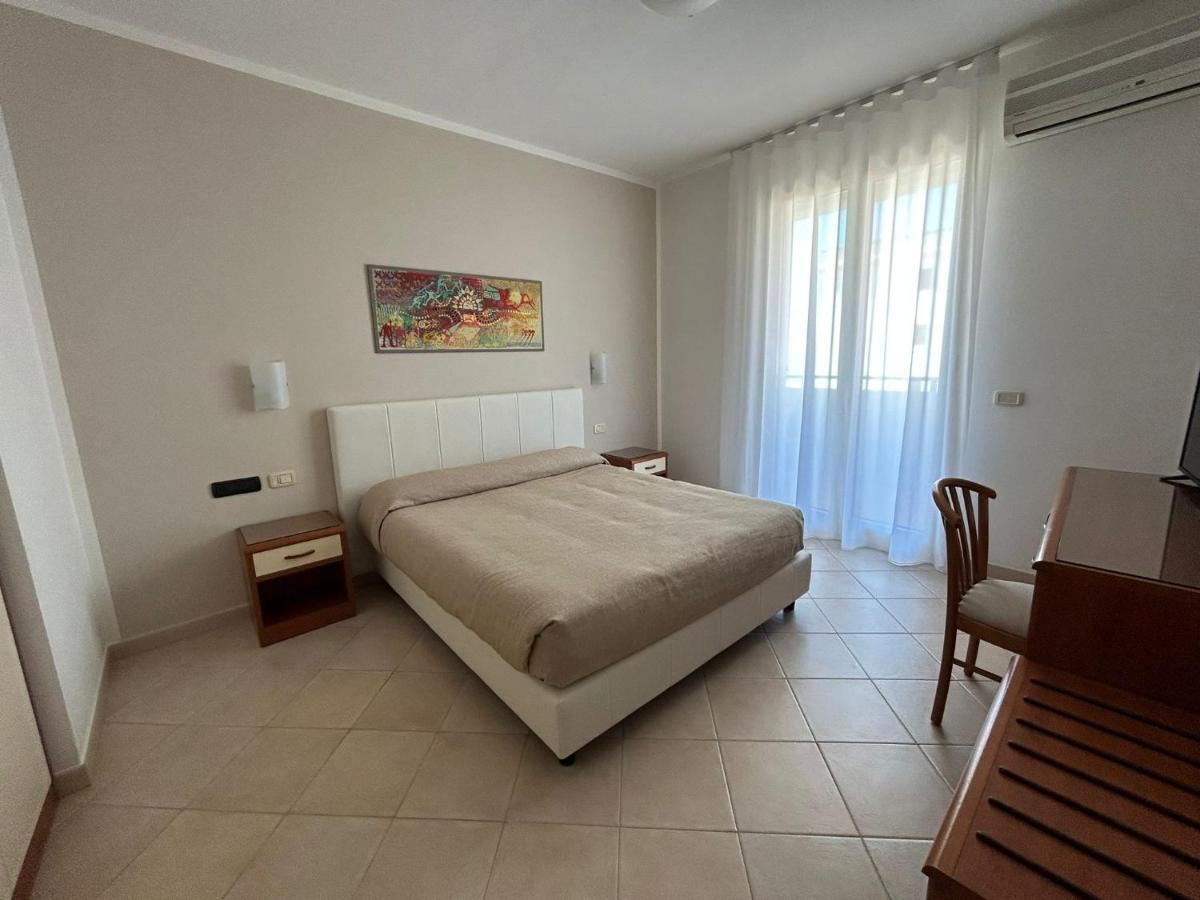 Bikini Hotel Vieste Eksteriør bilde